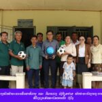ຮອງຫົວໜ້າພະແນກສຶກສາທິການ ແລະ ກິລາແຂວງ ລົງຢ້ຽມຢາມ ພົບປະພະນັກງານຄູ-ອາຈານ ທີ່ໂຮງຮຽນມັດທະຍົມຕອນຕົ້ນ ວົງໄຊ